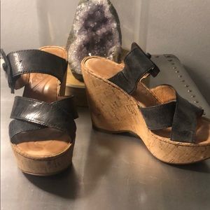 Black Platform Sandals